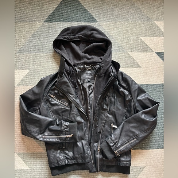 LA Coalition faux leather jacket (black, L) - Picture 6 of 7